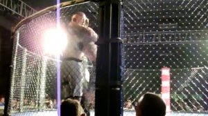 Pat O'Malley vs Karl Turek - Gladiators Cage Fighting