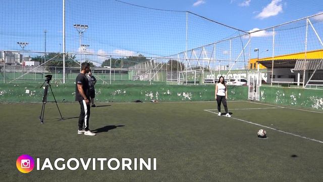 Pênaltis valendo 5 mil reais - Ep.2 - BATALHA de FREESTYLERS смотреть онлайн