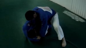 Ivam Maciel vs Rodrigo Farol Nunes @ Brown Belt :: Friendly BJJ Rolling, 2005, Brazil