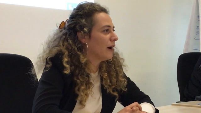 Perché dovremo scegliere Lei? - Dott.ssa Antonacci смотреть онлайн