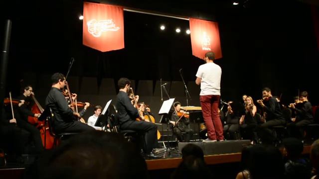 Camerata Fukuda regida por prof Caio tocando Primavera (Vivaldi)