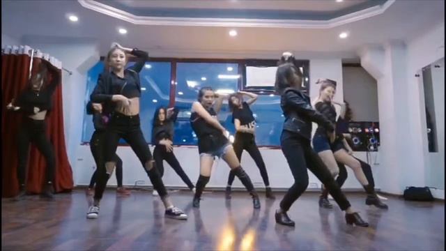 Two feet- f*ck yourself | Dance choreography by Elnaz Koks смотреть онлайн