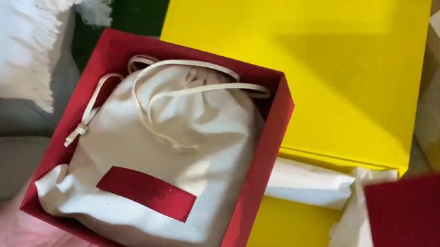 Valentino Garavani Belt Unboxing from Mytheresa смотреть онлайн