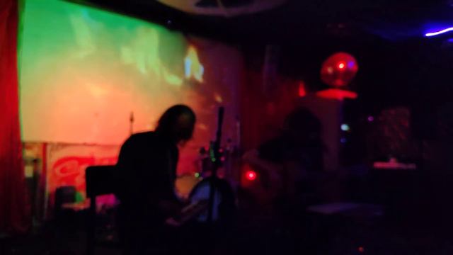 Жолуди ветра - Зябко смотреть онлайн