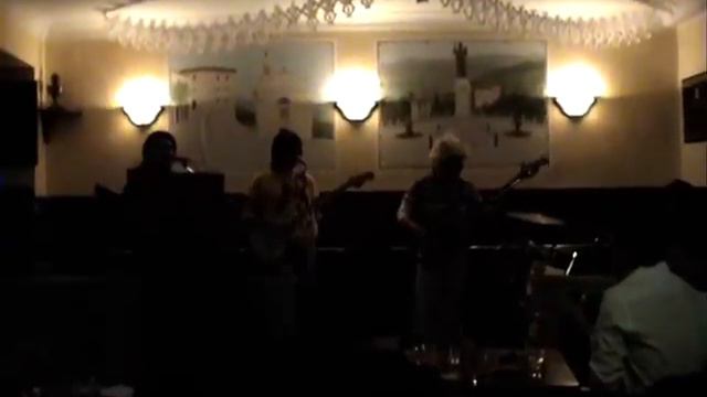 prima serata BOTTEGHE OSCURE bar teddy