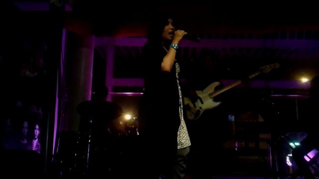 Summertime - Neea Rachma dkk @RollingStone смотреть онлайн