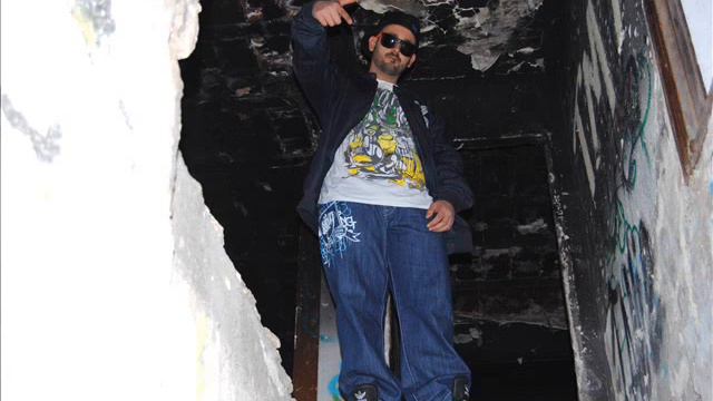 Flow malaguita kabeza ft Juanele 2BleJ смотреть онлайн