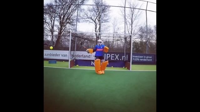 Maddie Hinch Hockey Goalkeeper Training and Best Saves смотреть онлайн
