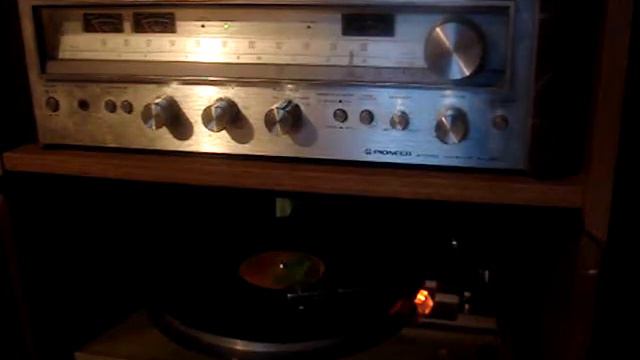 Steven Stills Love The One Your With [vinyl] смотреть онлайн