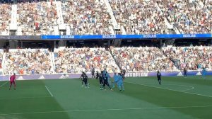 LA Galaxy goalie Klinsmann saves header vs MNUFC