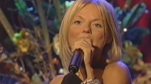 Geri Halliwell - Medley (Live at Parkinson 2001 Christmas) • HD