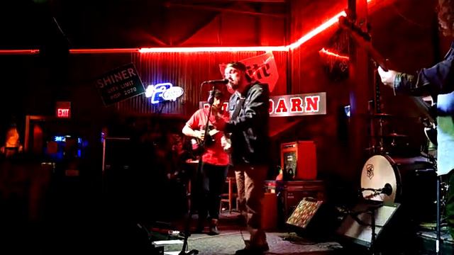 Ben McKenzie & The Old What Fors Band @ The Mule Barn 20171118_212644 смотреть онлайн