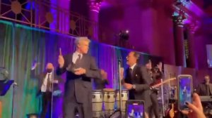 Marc Anthony y Will Ferrel en el Maestro Cares Atala en NYC