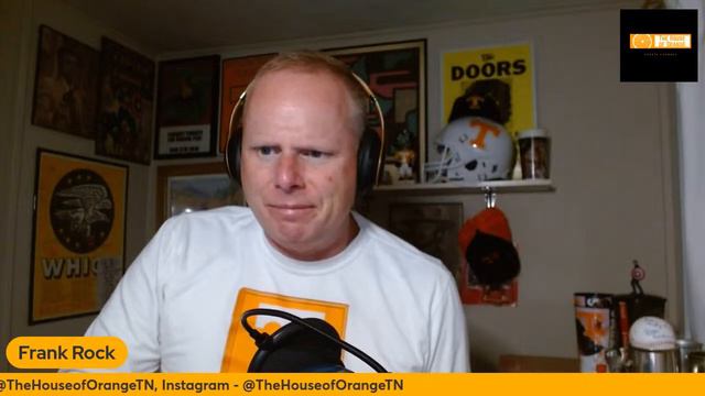 Tennessee vs. Texas Live Postgame Show смотреть онлайн