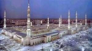 Duniya ki sabse  behtereen ajan in makka madina