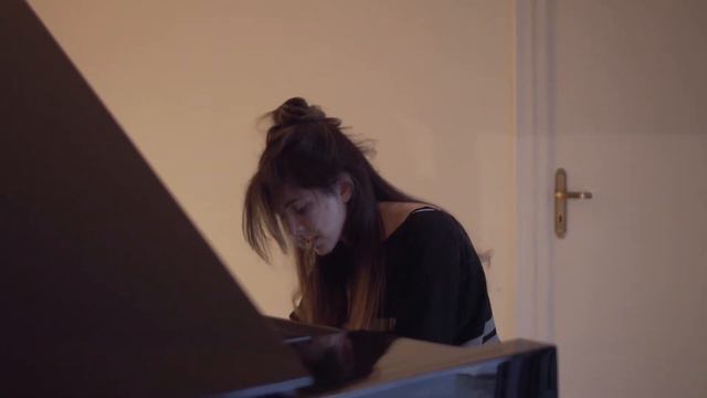 C. Debussy  -  Estampes    III. Jardins sous la Pluie    Pianist : Cecilia Farina