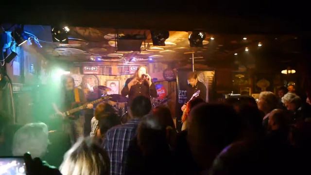 Zep - In  im Haus111