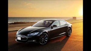 Tesla Model S first look