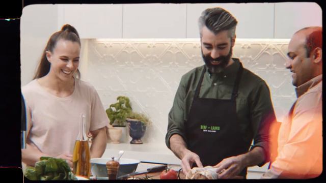 Pita Pit's New Lisa's Picks Menu Now In-Store смотреть онлайн