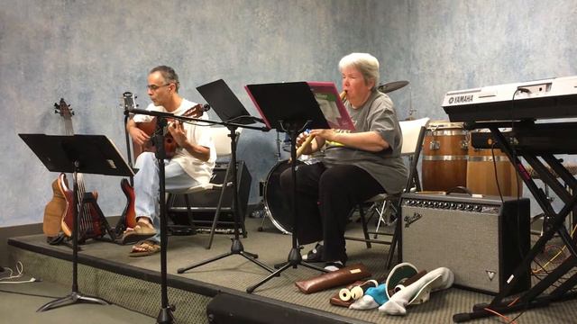 2-20-82 Song (Key of F# Dorian) by R. Carlos Nakai, The Art of the Native American Flute смотреть онлайн