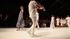 Micah the violinist and Ruben Moran in Berlin fashion show 2015