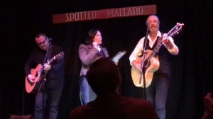 STEVE KILBEY - THE CHURCH - performs UNDER THE MILKY WAY, with, KATE CEBERANO-MELBOURNE 07 JULY 201