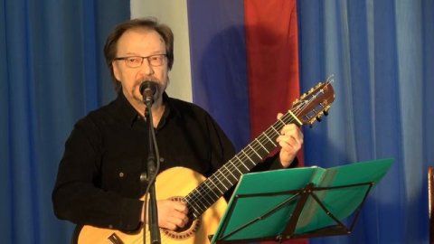 26 В белом сне - Александр Хмелев