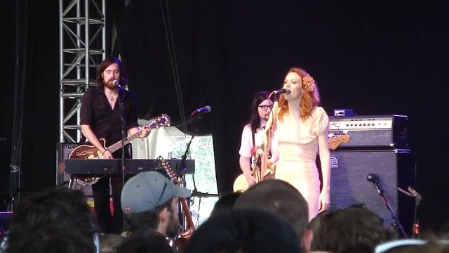 Karen Elson - Bonnaroo 2011 смотреть онлайн