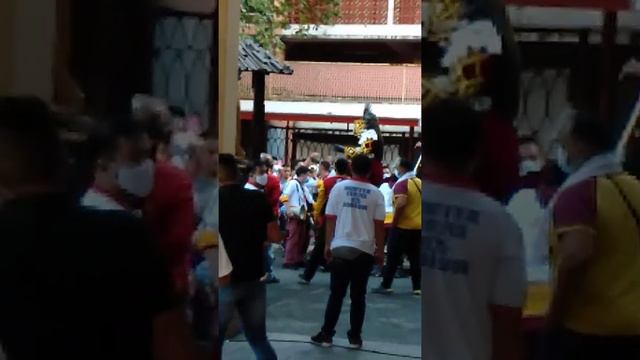REPLIKA NG BLACK NAZARENO @ PACO CATHOLIC CHURCH смотреть онлайн