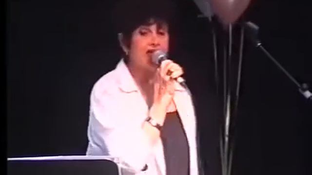 נרות דולקים - לחן: חנינא קרצ'בסקי / ביצוע: יפה ירקוני (1999) смотреть онлайн