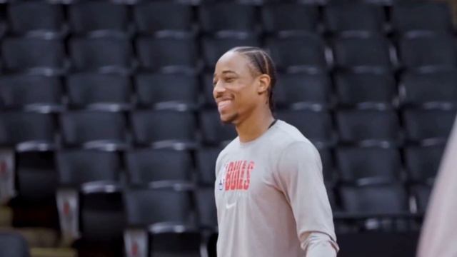 The Bulls Are Stuck In No Man's Land смотреть онлайн