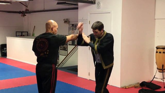 Guy Chase Kali/Stoka Stances смотреть онлайн