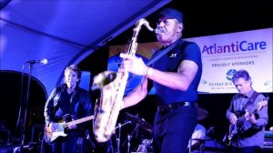 ''Tender Years'' - John Cafferty & The Beaver Brown Band - Somers Point, NJ - June 23, 2017