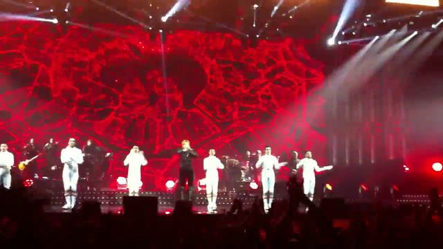 Mylene Farmer " Désenchantée " . Saint-Petersburg. 4.11.13.video:Alex Kornyshev смотреть онлайн