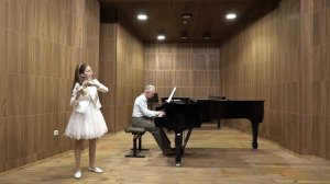 Sophia Stefanova Ivanova FOR ODIN INTERNATIONAL MUSIC ONLINE COMPETITION Carl Stamitz & Andersen