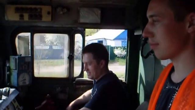 Станция Ровеньки. Я за управлением тепловозом  2ТЭ116 - 1529