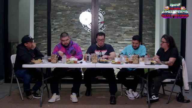 Los Amos del Universo y Se me Subió el Muerto смотреть онлайн