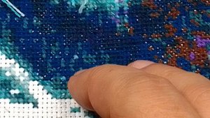 Вышивка крестом. Продвижение не помню какое. Ивините за обрыв ролика, но суть я думаю что Вы поняли