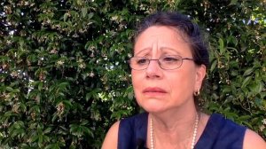 "Le calze di Giovanni" di Bruno Ferrero • Favole Essenziali con Elisabetta Fezzi