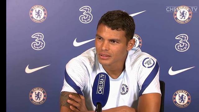 Watch Thiago Silva's first Chelsea interview. His answer to the question of his age is quite funny🤣 смотреть онлайн