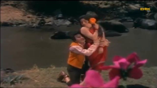 கன்னி ஒருத்தி மடியில் | Kanni Oruthi | T. M. Soundararajan, P. Susheela | B4K Music смотреть онлайн