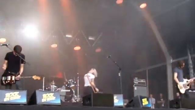 Brody Dalle - Meet the Foetus @ Rock en Seine, Paris festival 2014 смотреть онлайн