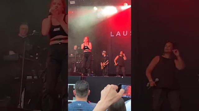 Laura Tesoro - Higher (Live in Genk, Belgium @Genk on stage 28-06-2019) смотреть онлайн