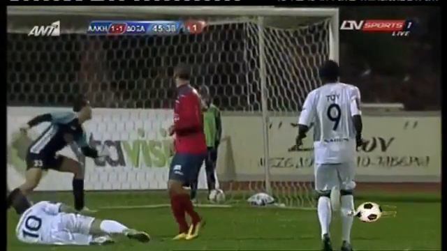 Scorpion kick goal of the season- Ricardo Fernandes' acrobatic effort смотреть онлайн