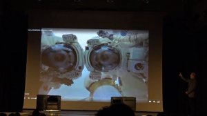 Tutto esaurito al Teatro Nuovo di Cannobio per l’incontro con l’astronauta Umberto Guidoni