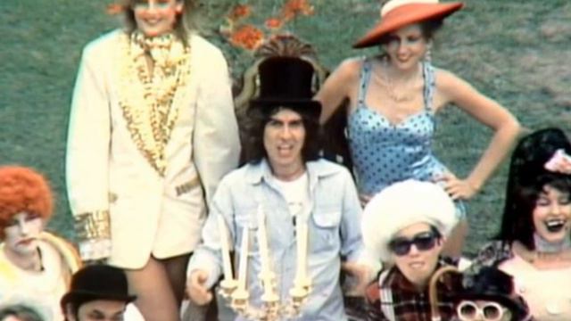 George Harrison - Ballad Of Sir Frankie Crisp