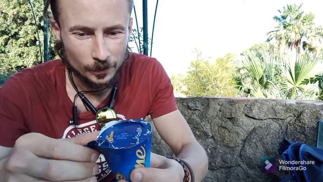 Cathedrale Saint Nazaire, Jardin de Saint Adrien смотреть онлайн