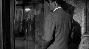 The Man From Manhattan (Valensia & Humphrey Bogart)