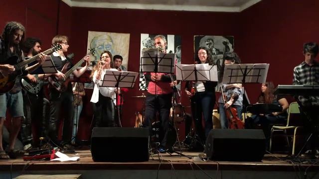 Walkin on the Sun. ESMMLa, muestra de fin de año 2017, práctica Cánepa. смотреть онлайн