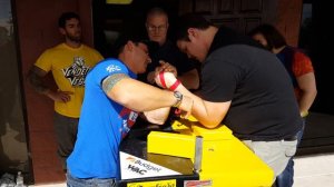 Derek Smith trains armwrestling with Eduardo Tietê @ PAL Headquarter